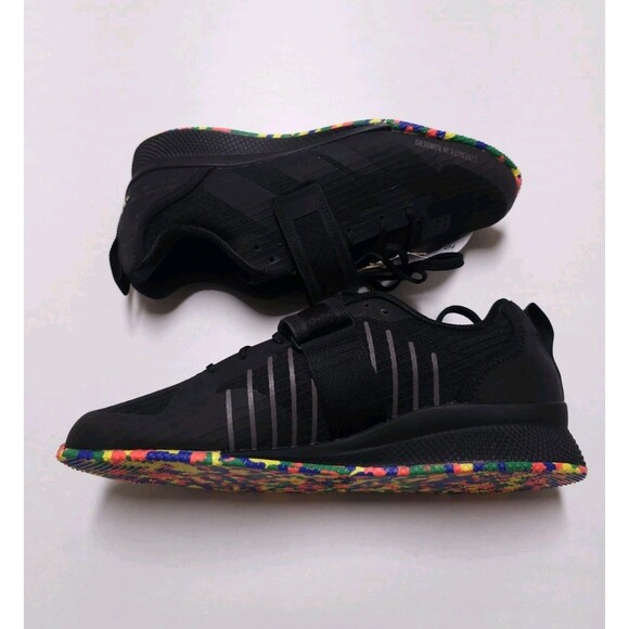 Athletic_Shoes